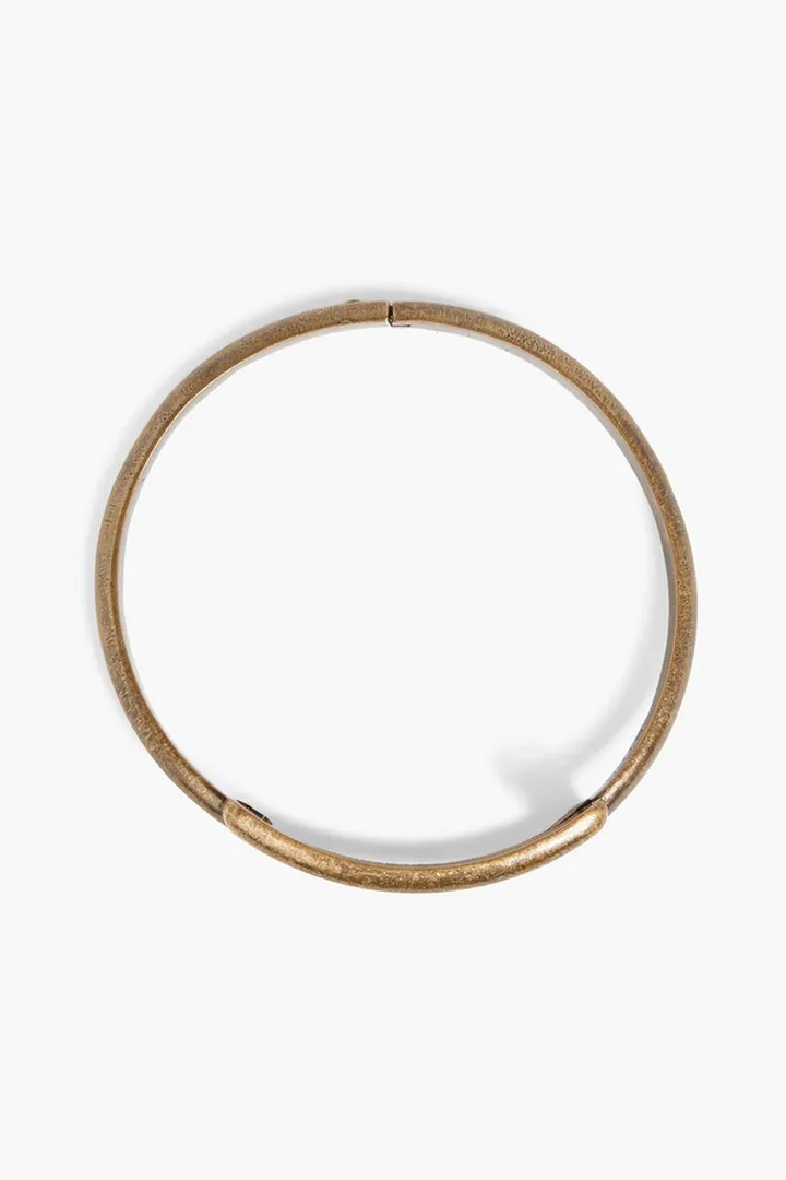 Burnished gold-tone choker