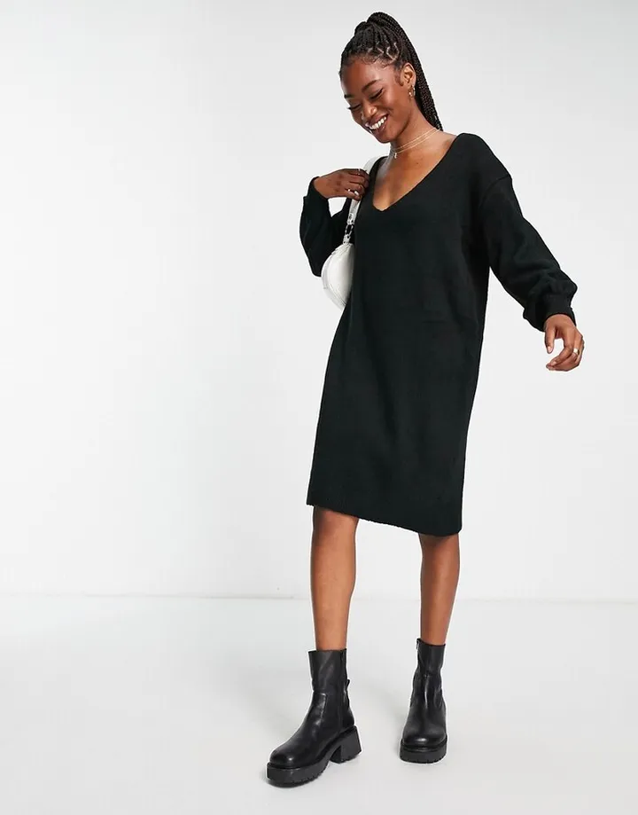 Y.A.S Emmy deep v-neck knit dress in black