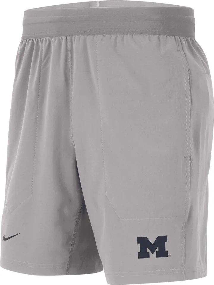 Michigan Nike Men's Dri-FIT College Pocket Shorts in Grey
