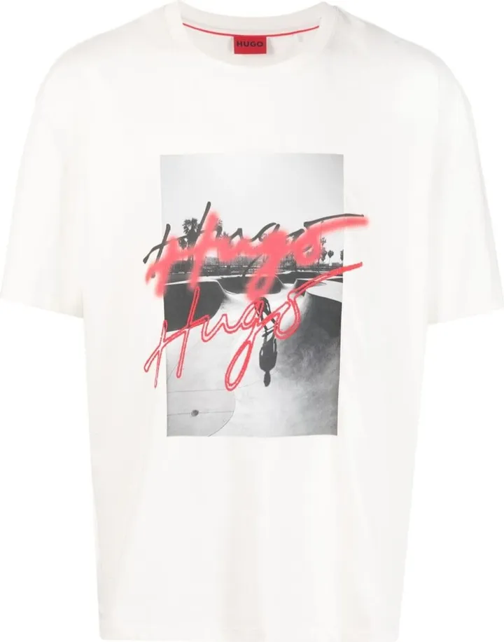 graphic-print T-shirt