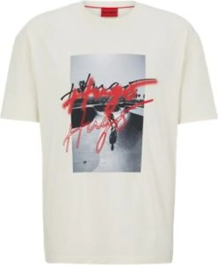 Oversized-fit T-shirt in cotton with logo graphic