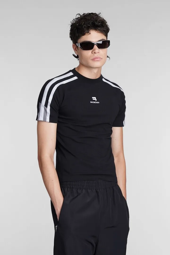 T-shirt In Black Cotton