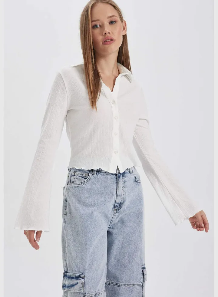 Woman Woven Long Sleeve Shirt