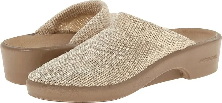 Arcopedico Light (Beige) Women's Clog Shoes