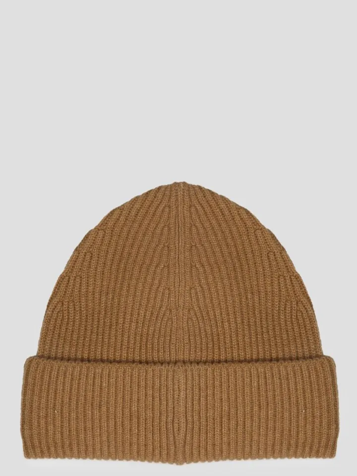 Roberto Collina ribbed cashmere beanie.