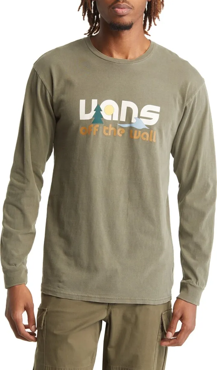 Coastal Vintage Long Sleeve Graphic Tee