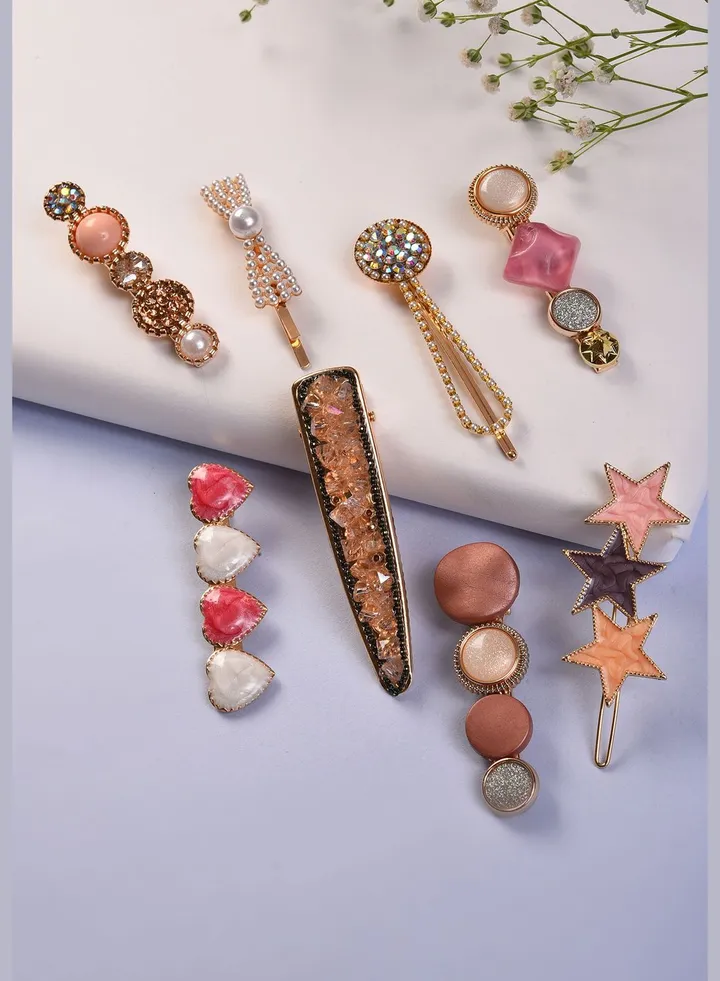Pack of 8 Gold Plated Designer Stone Pearl Hair Pin