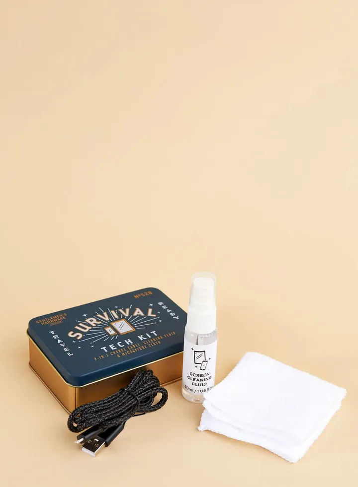 Survival Tech Set