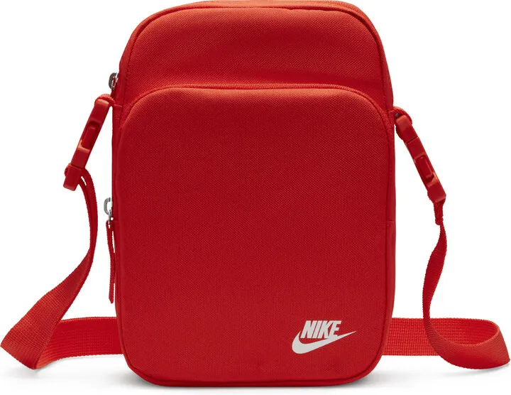 Nike Unisex Heritage Crossbody Bag (4L) in Red