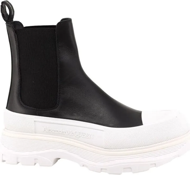 Alexander McQueen Tread Slick Chelsea Boots