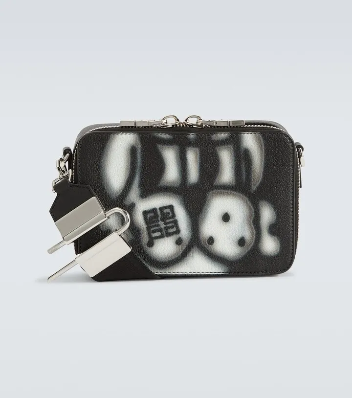 Antigona U camera bag