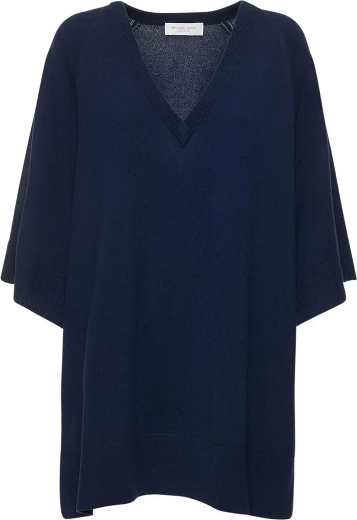 Cashmere v neck knit sweater