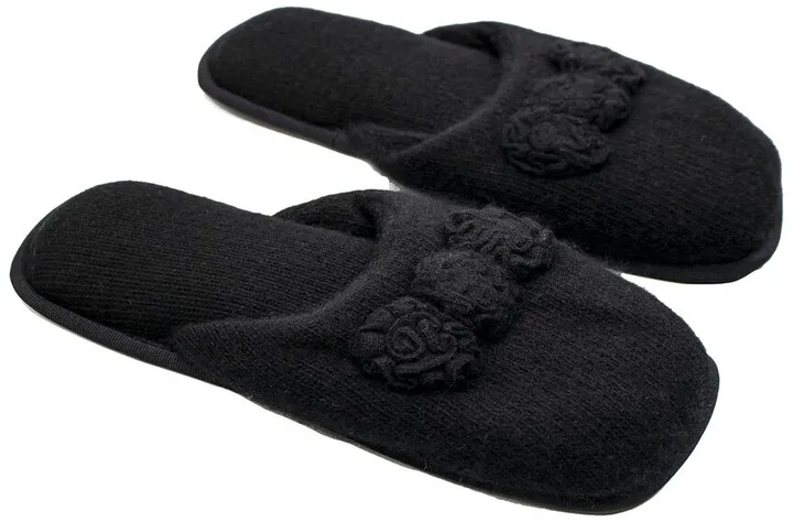Portolano Ladies Slippers With Knitted Flowers