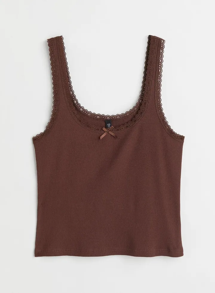 Lace Trim Ribbed Crop Top