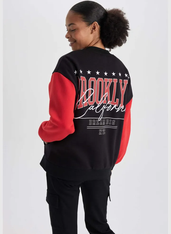 Woman Bomber Long Sleeve Knitted Cardigan
