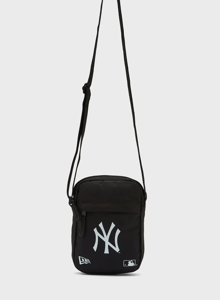 9Forty Mlb New York Yankees League Messenger