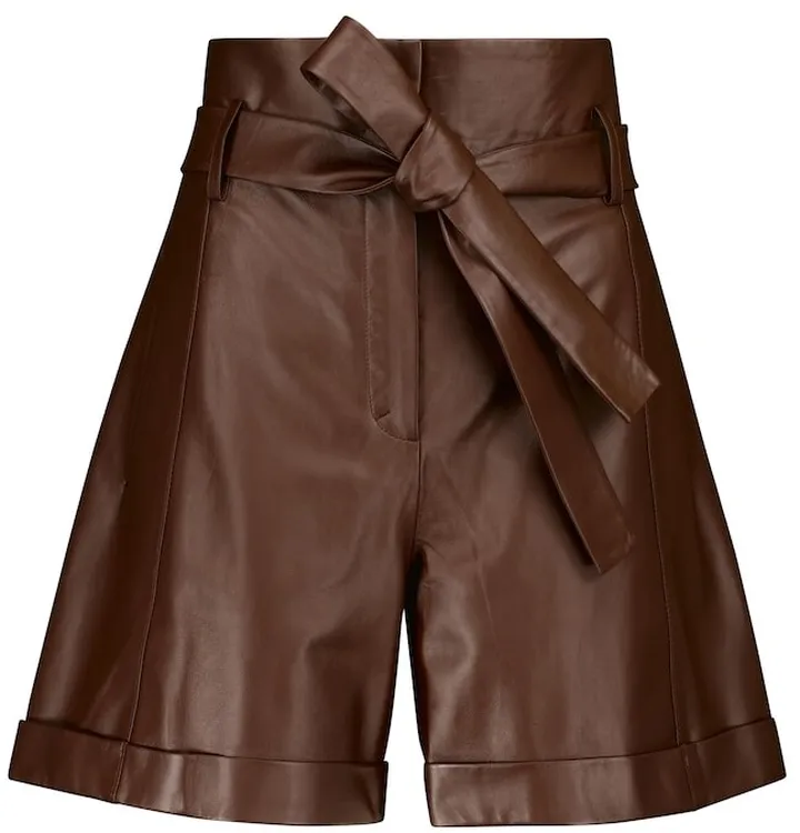 Exciting Softness leather Bermuda shorts