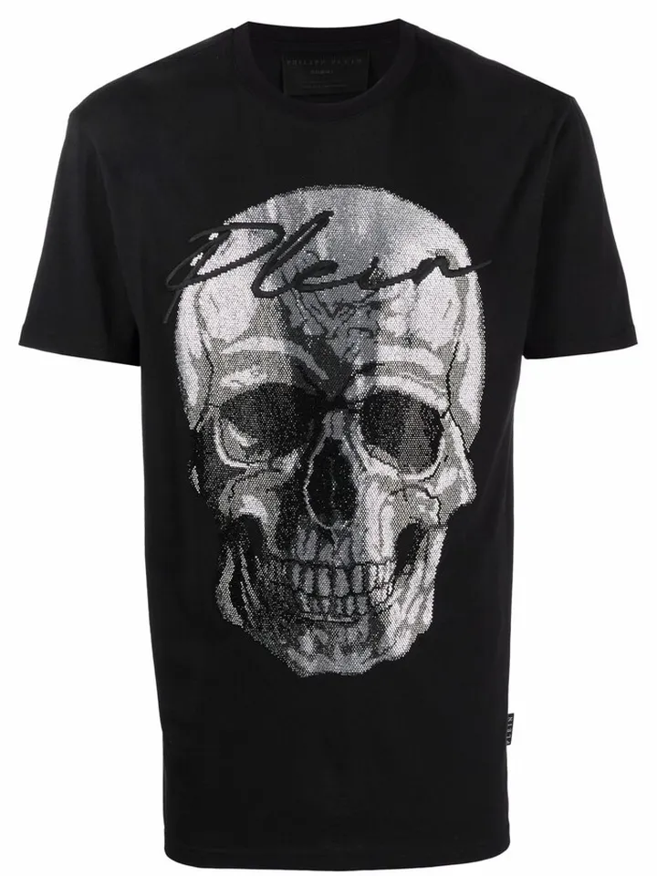 skull-print T-shirt