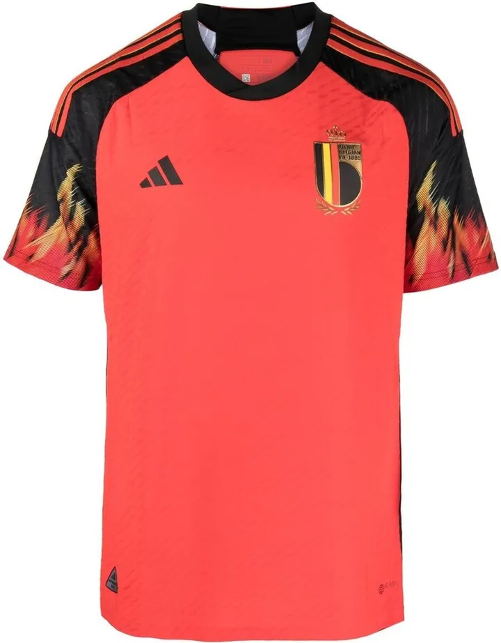 flame-print T-shirt