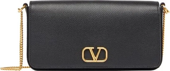 Vlogo signature clasp