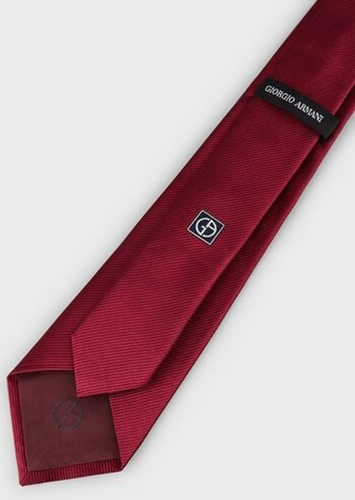 Pure silk tie