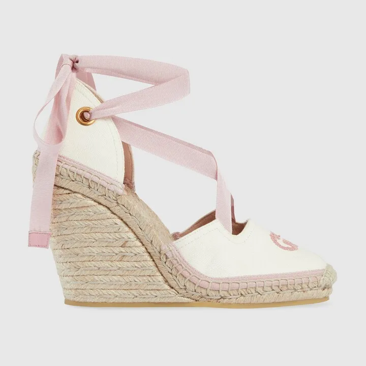 Women's espadrille with ribbon tie