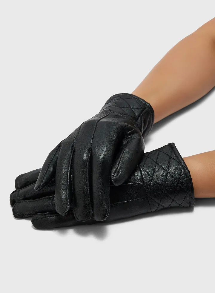Genuine Leather Glove With Quilt Detailing