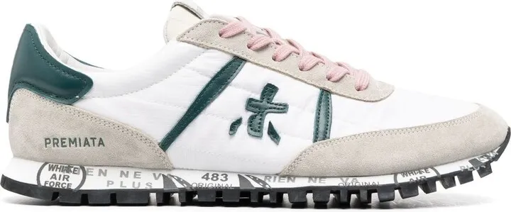 Logo-Patch Low-Top Sneakers
