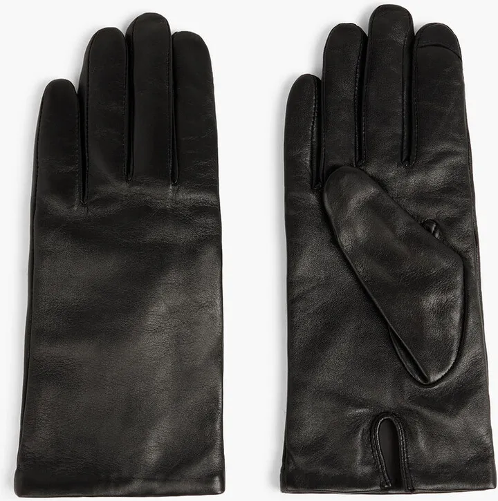 Leather gloves