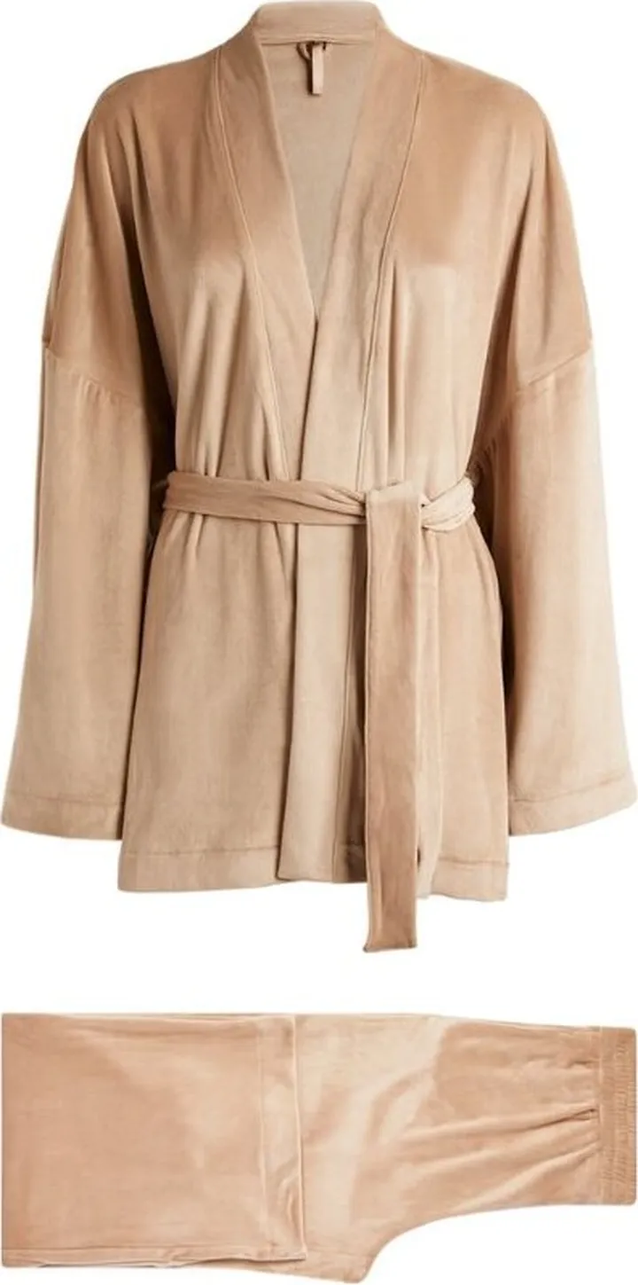 Skims Velour Wrap Pyjama Set