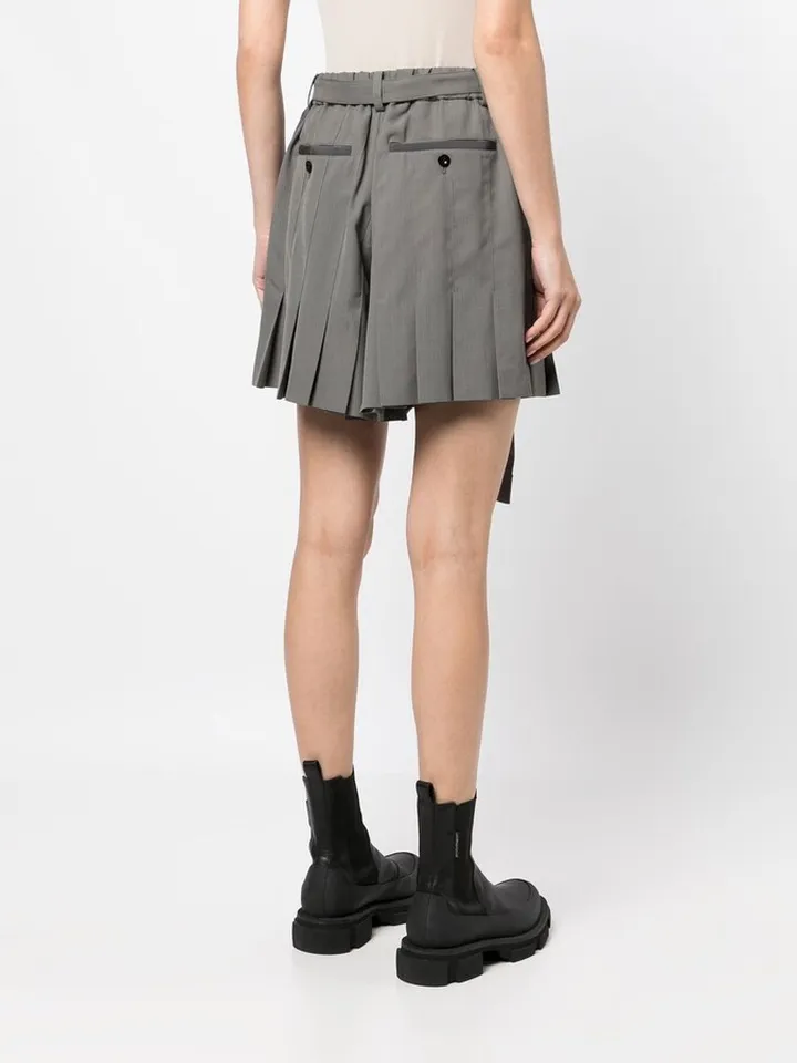 Pleated Wide-Leg Tailored Shorts