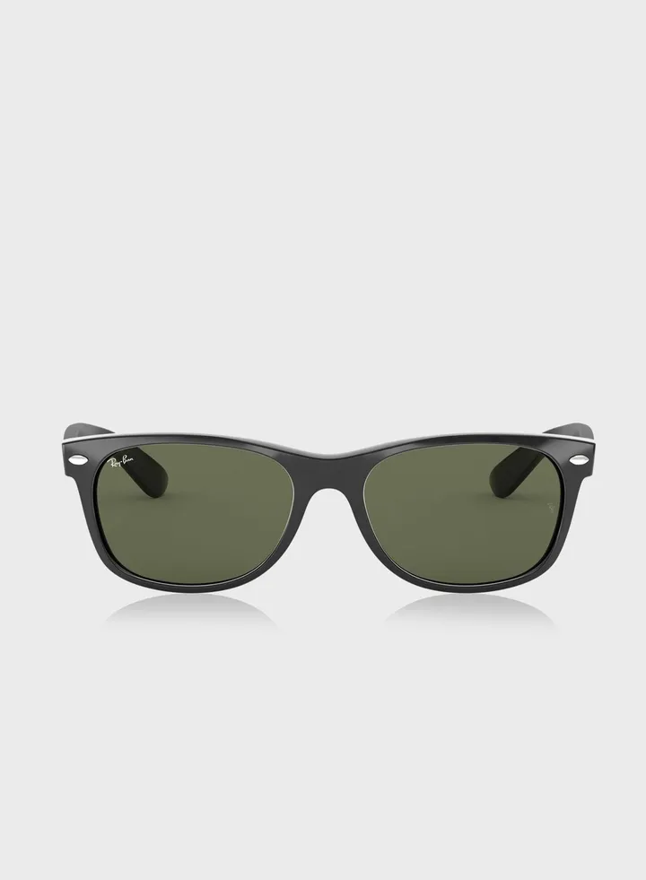0RB2132 Classic Wayfarer Sunglasses