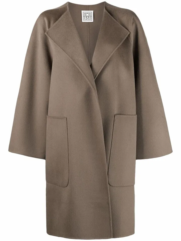 Doublé patch-pocket cape coat