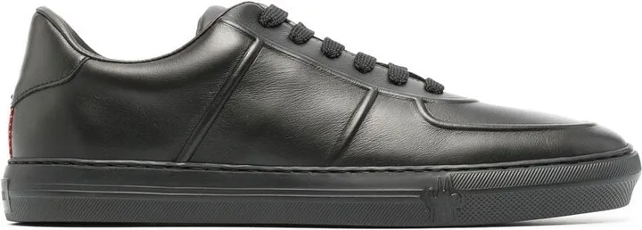 New York low-top sneakers