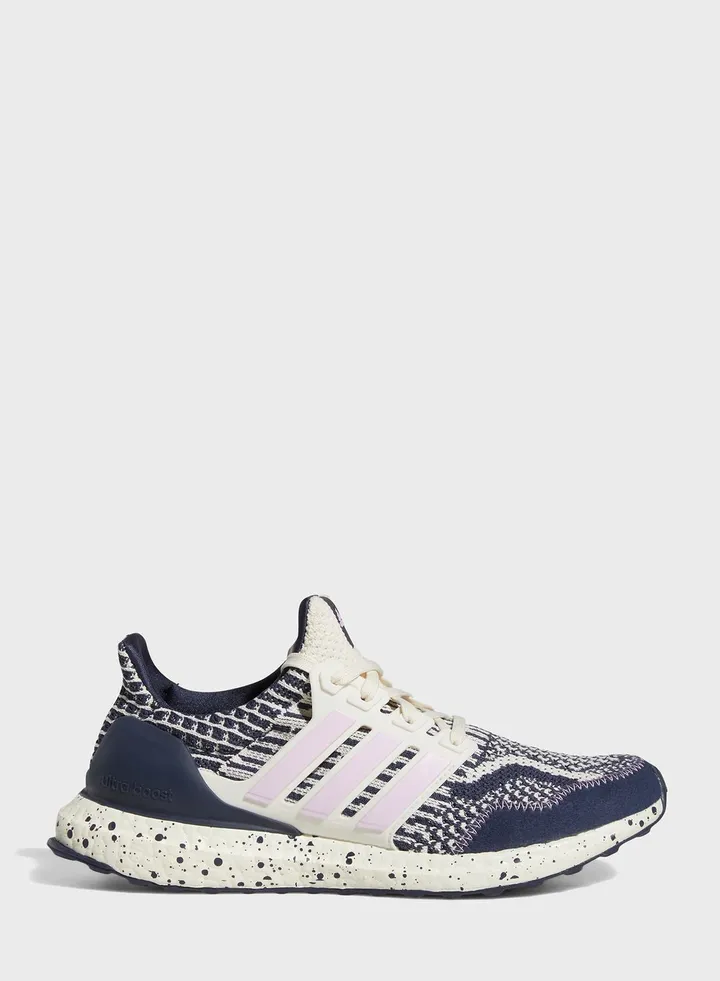 Ultraboost 5 Dna
