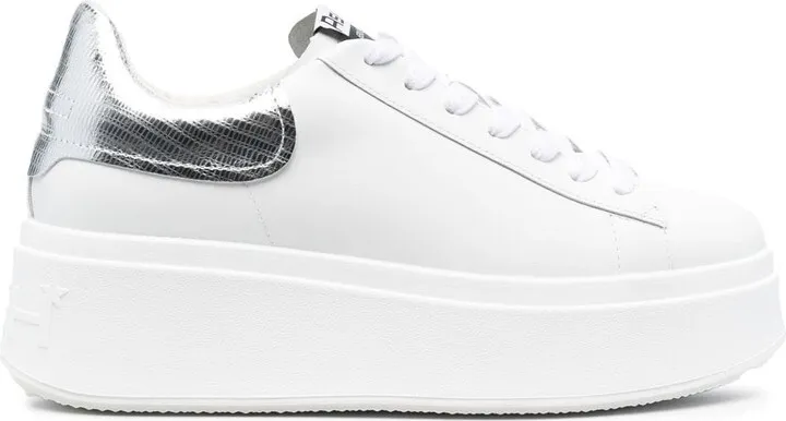 Moby low-top sneakers