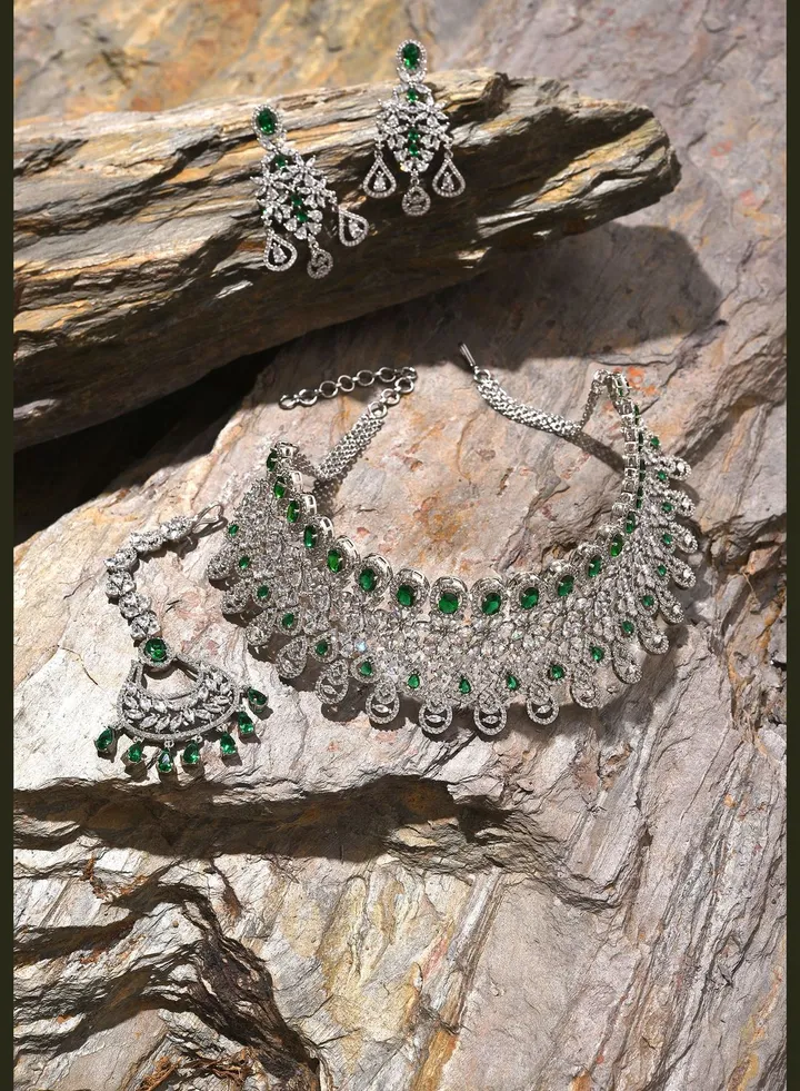 Silver Plated Designer Stone Necklace, Earrings and Maang Tikka Set