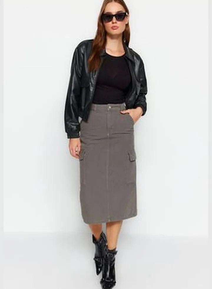 Mink Cargo Pocket Midi Denim Skirt TWOAW24ET00264