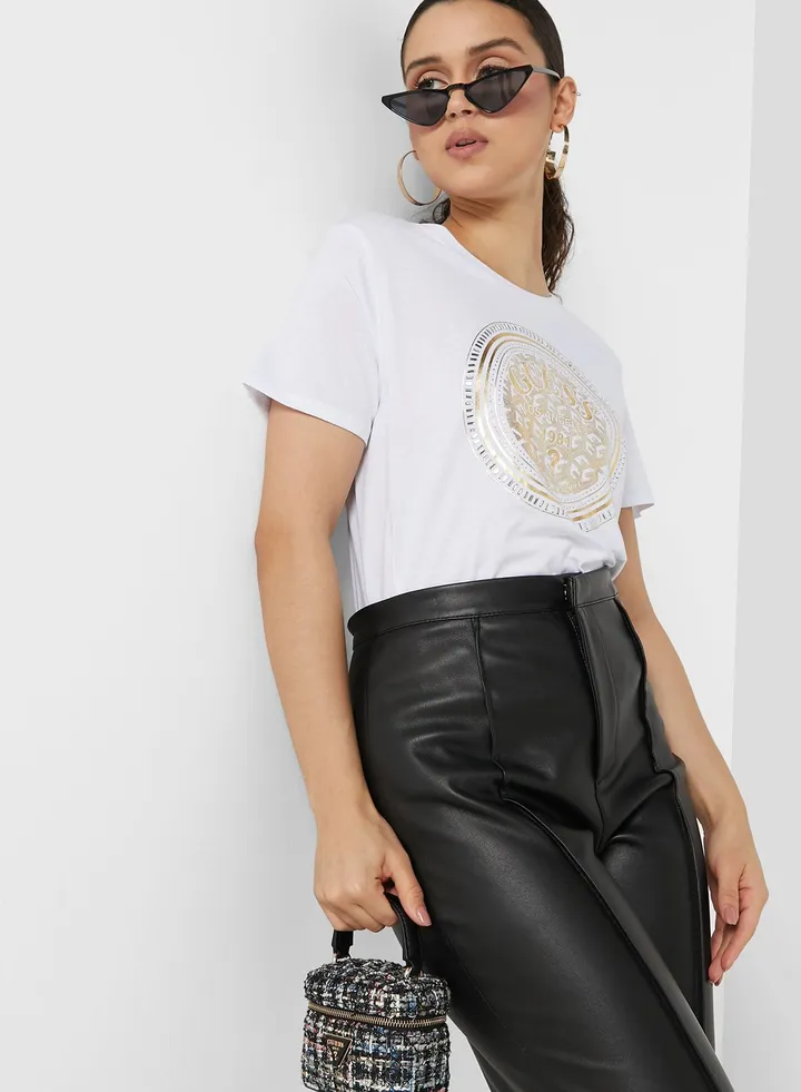 Crew Neck Graphic T-Shirt
