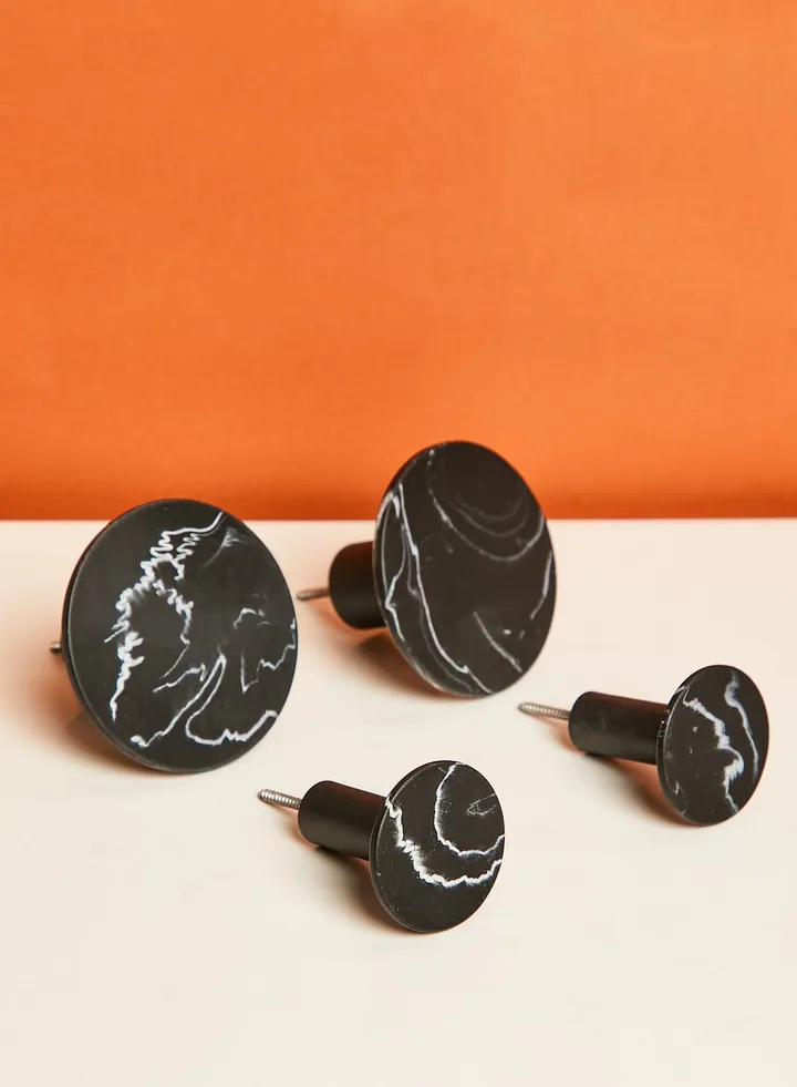 Black Marble Look Hook Set