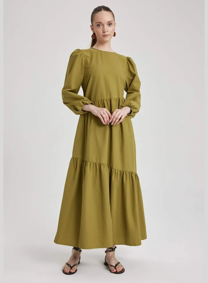Woman Tiered C Neck Long Sleeve Woven Dress