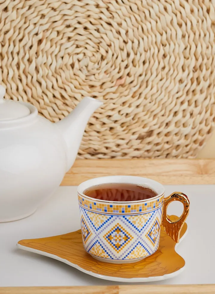Tea Cup & Saucer