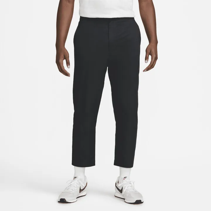 Men's Nike Sportswear Style Essentials Unlined Cropped Pants in Black