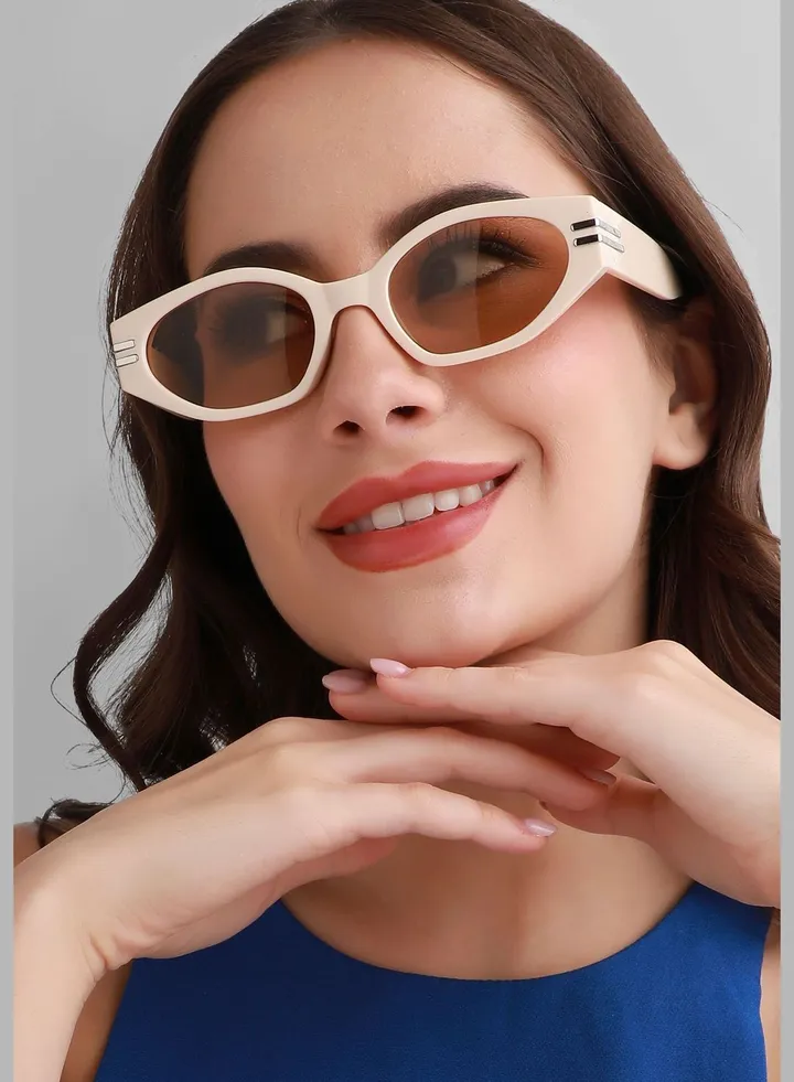 Polarized Polycarbonate Full Rim Oval Sunglass For Women