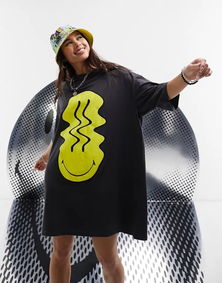 ASOS DESIGN Smiley Collab oversized T-shirt dress with yellow puff print face license graphic in charcoal