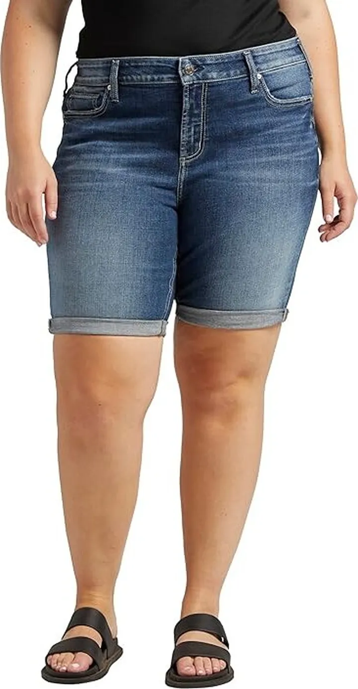 Silver Jeans Co. Plus Size Elyse Mid-Rise Bermuda Shorts W53015EAE397 (Indigo) Women's Shorts