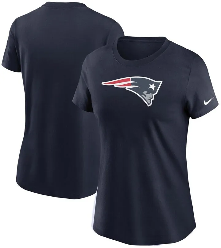 Women's Navy New England Patriots Logo Essential T-shirt