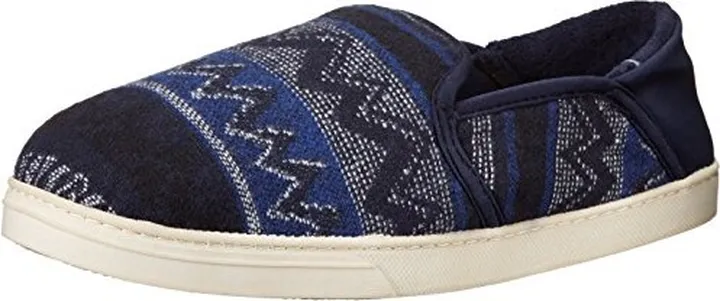 Dearfoams Men's Woven Fold Down Closed Back Slipper