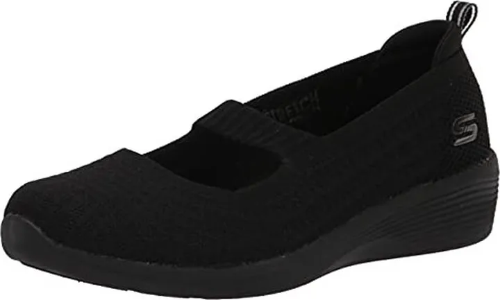 Skechers Women's Arya Sneaker