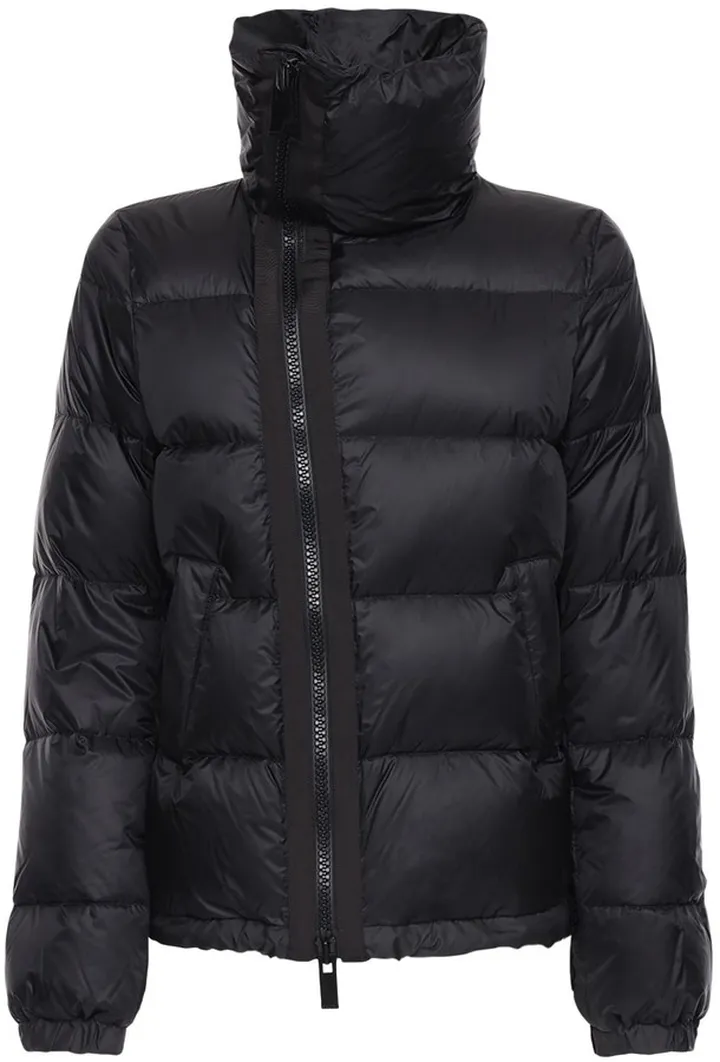 Oversized turtleneck down jacket